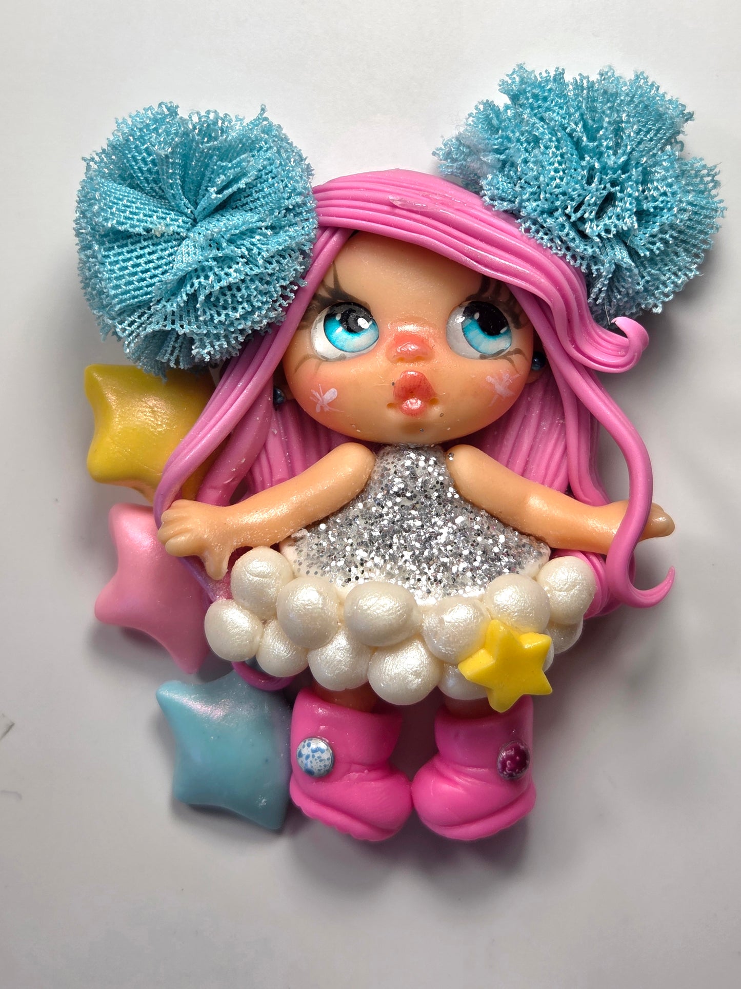 Blue pompom
